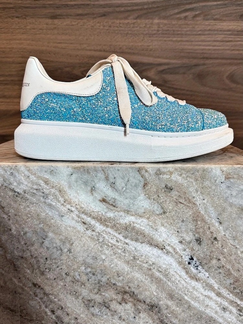 Alexander McQueen Oversized Sneaker Blue Glitter